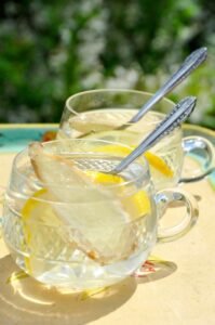 Suco de Limão com Gengibre para Emagrecer